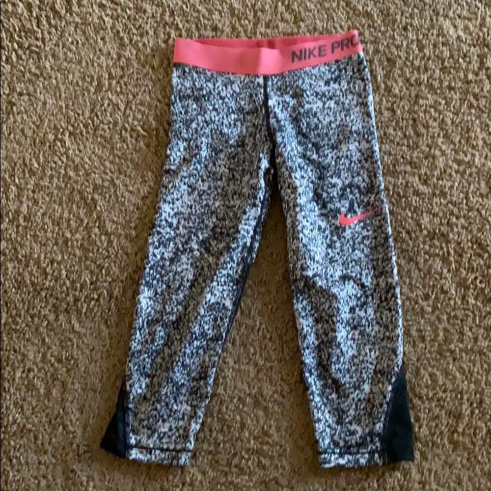 Nike Pro Girls Athletic Leggings